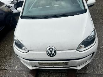 Volkswagen Up! 1.0 picture 9