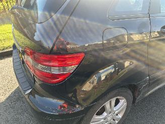 Mercedes B-klasse 180 BlueEFFICIENCY picture 8