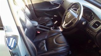 Volvo V-40 V40 Cross Country (MZ), Hatchback 5-drs, 2012 / 2019 1.6 D2 picture 5