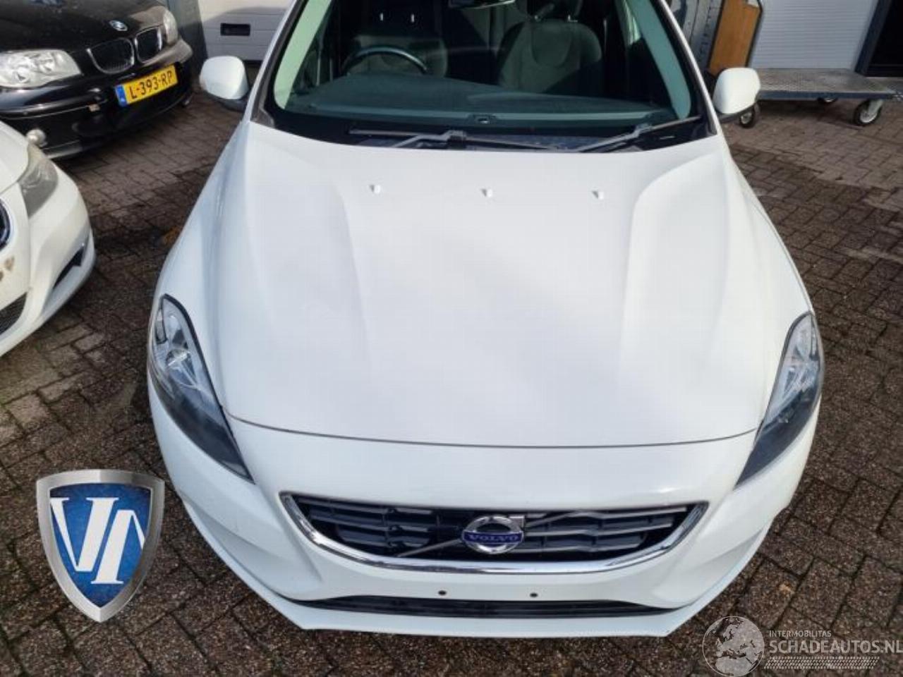 Volvo V-40 V40 (MV), Hatchback 5-drs, 2012 / 2019 1.6 D2