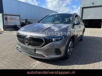 uszkodzony samochody osobowe Mercedes EQA 300 4Matic Luxery line 2022/9